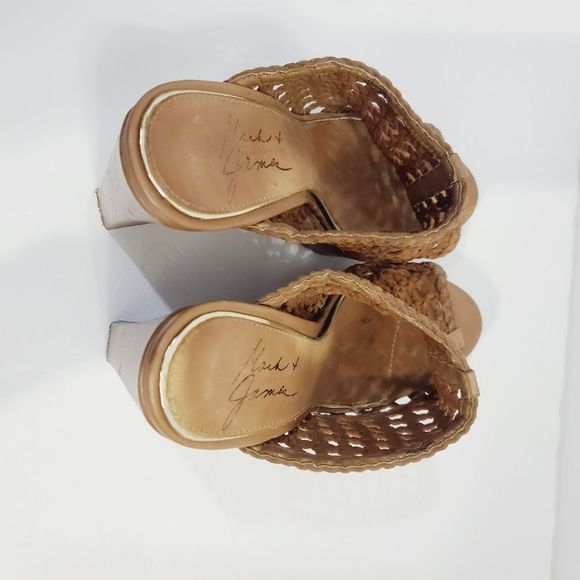 Mark & James by  Badgley Mishka tan leather high platform wedge sandals size 8 - Picture 12 of 13